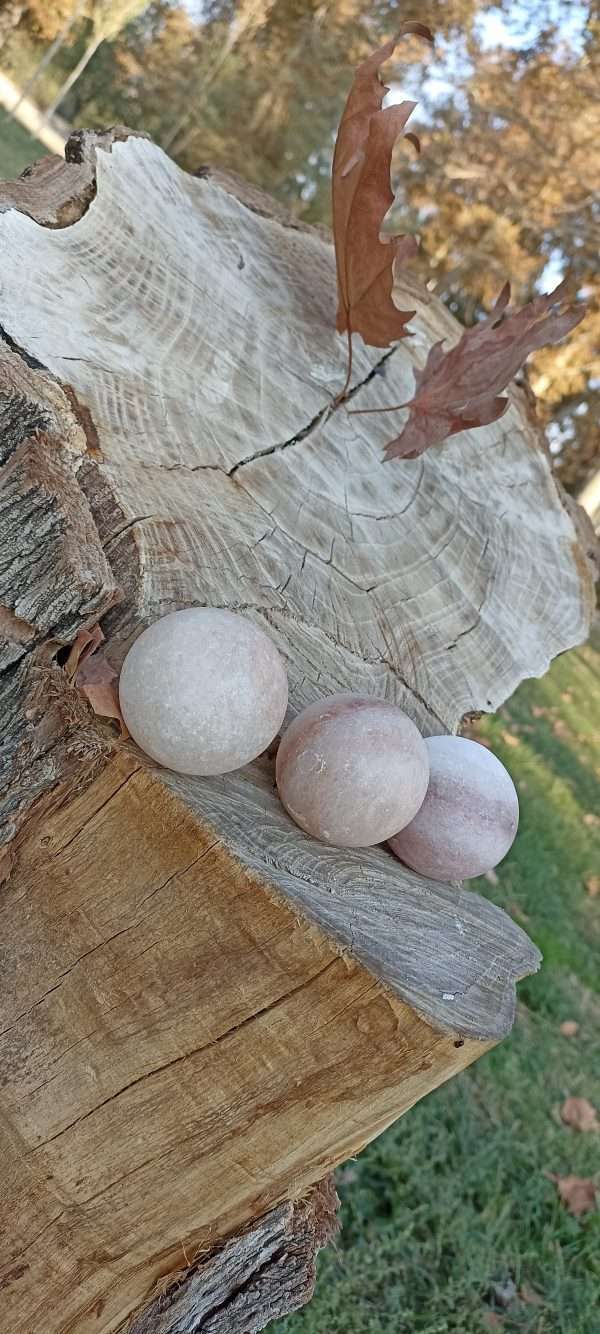 گوی ماساژ سنگ نمک